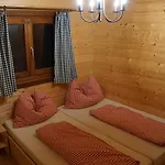 Gerlitzen-huette Holiday home *